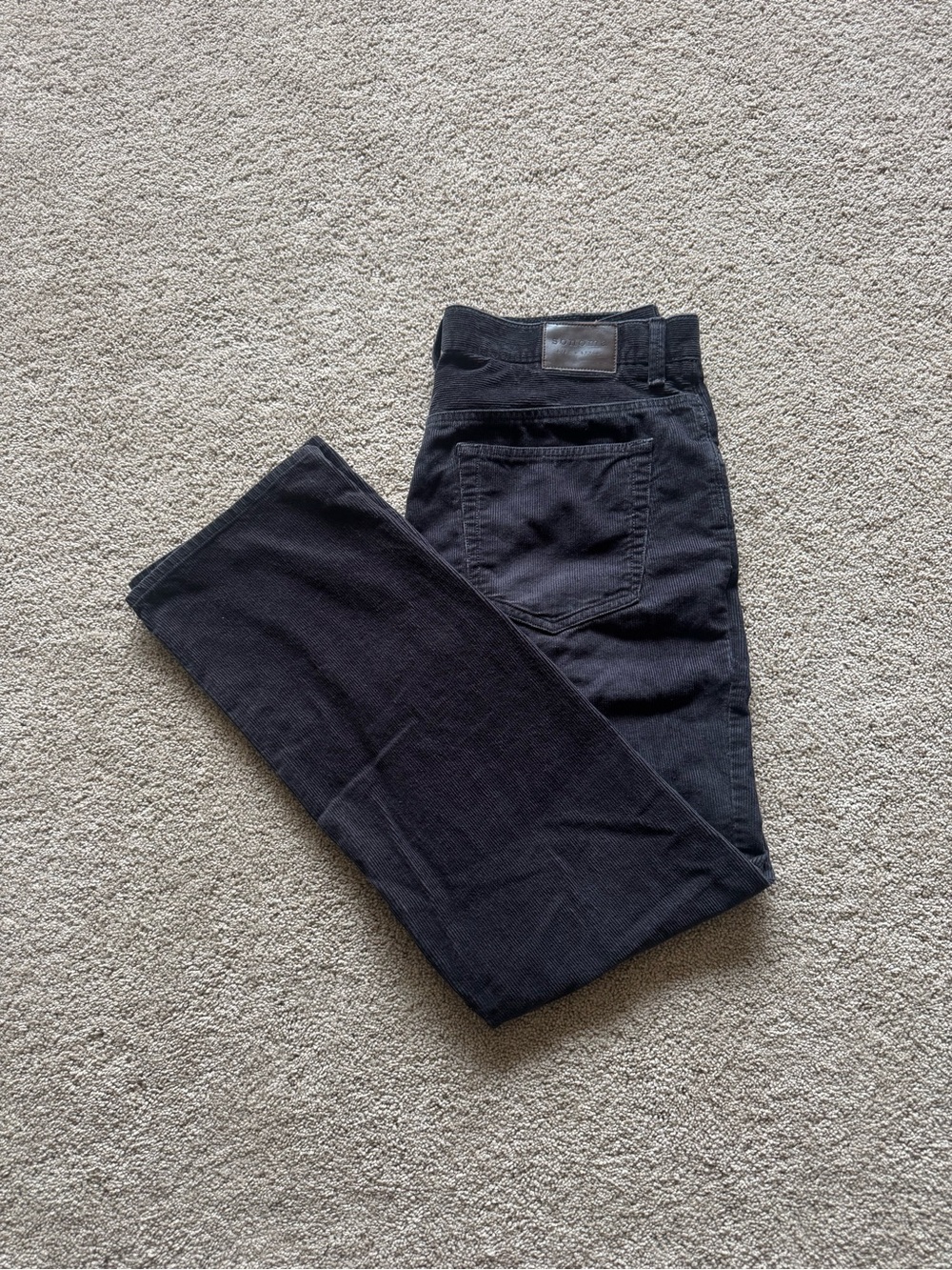 Men’s 33x30 Black Corduroy Sonoma Pants, excellent condition, no flaws at all